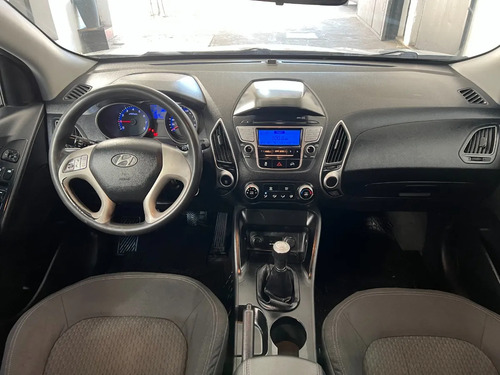 Hyundai Tucson 2.0 Gl 5mt 2wd