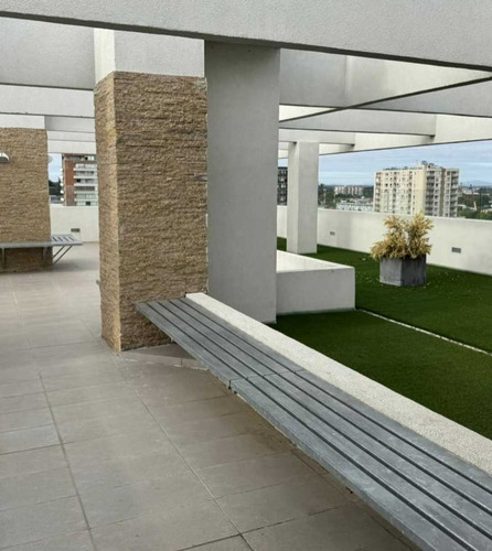 Arriendo Departamento Edificio Itata (83534)