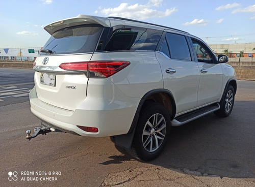 Toyota Sw4 2.8 Tdi Srx 7l 4x4 Aut. 5p 2019