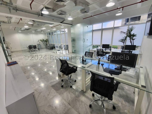 Se Alquila Hermosa Oficina Completamente Re Modelada En Las Mercedes Cod 24-27491 Rex