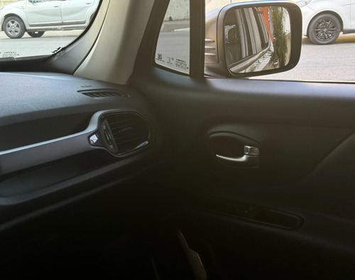 Jeep Renegade 1.3 T270 TURBO FLEX LONGITUDE AT6