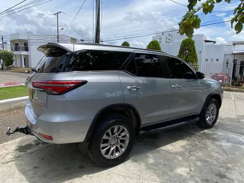 Toyota Fortuner 2.4 Diésel Srv 4X2