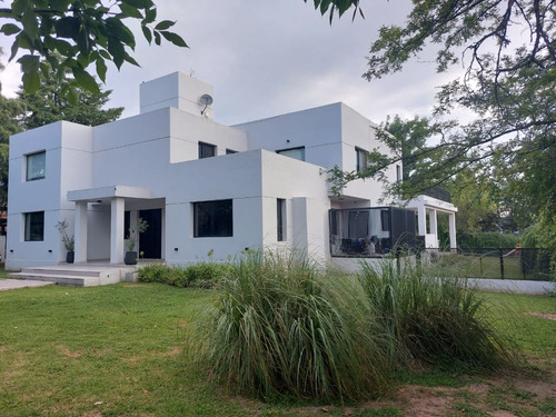 Se Vende Increible Casa En Barrio La Paloma, Villa Allende!!
