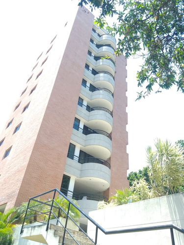 A Estrenar Obra Blanca, Vendo Apartamento En Los Chorros Caracas. 3hab + Servicio, 2 Baños + Servicio, 3 Puestos De Estacionamiento, Piscina, Puestos De Visitante