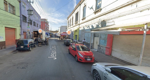 Departamento En Remate Bancario En Jesús Carranza, Tepito, Morelos, Cuauhtémoc, Cdmx (60% Descuento, Excelente Plusvalía) ¡gran Oportunidad De Inversión! - Sk12
