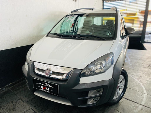 Imagem 13 de 14 de Fiat Idea Adventure1.8 Mpi Flex 5p