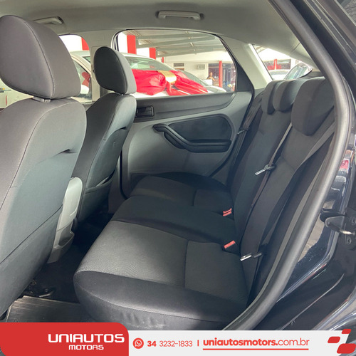 Ford Focus 1.6 FLEX 8V/16V 5P