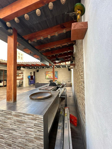 Casa En Venta En Lomas Verdes 6ta Sección.