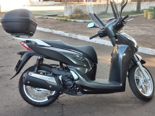 Imagem 2 de 8 de Sh 300i Street