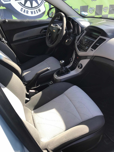 Imagen 11 de 14 de Chevrolet Cruze 2012 M 5vel Aa Mt