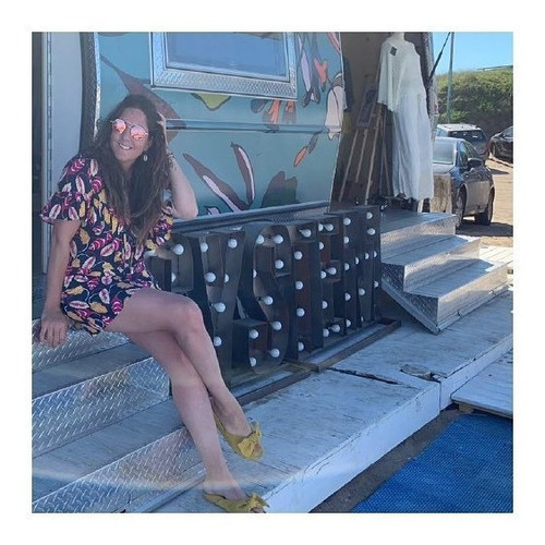 Trailer Para Showroom Tienda De Ropa Patentable