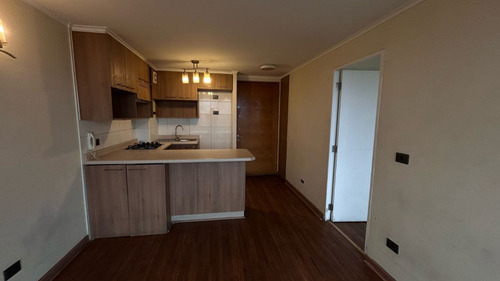 Se Arrienda Departamento, Av. Salesianos 815, San Miguel.