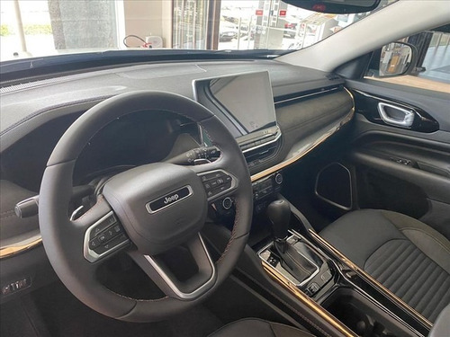 Imagem 9 de 9 de Commander 1.3 T270 Turbo Flex Limited At6
