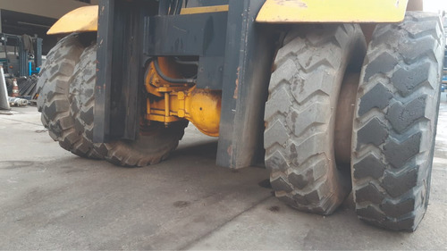 Empilhadeira Hyster Modelo H460 - 25 Ton. - 2690