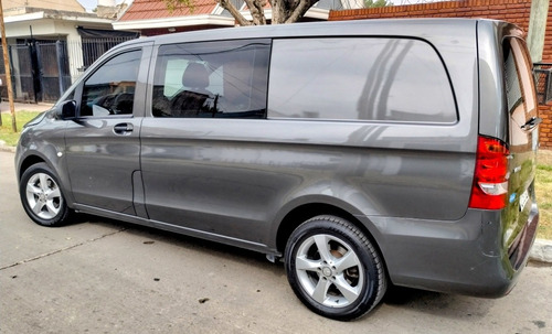 Imagen 15 de 20 de Mercedes-benz Vito 2018 1.6 111 Cdi Furgon Mixto Aa 114cv