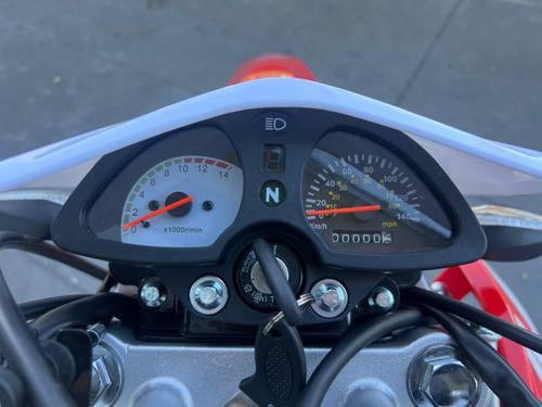 Rvm Cz 250 L 2025 0km