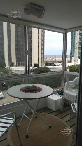 Imagen 3 de 8 de Apartamento En Punta Del Este