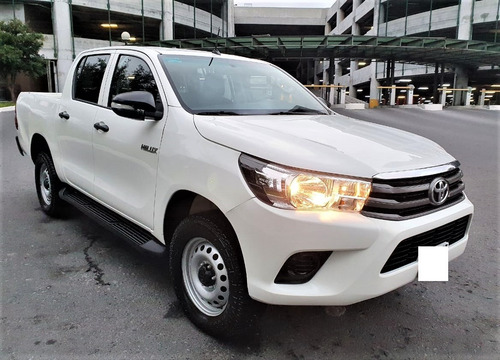 Imagen 1 de 15 de Toyota Hilux 2016