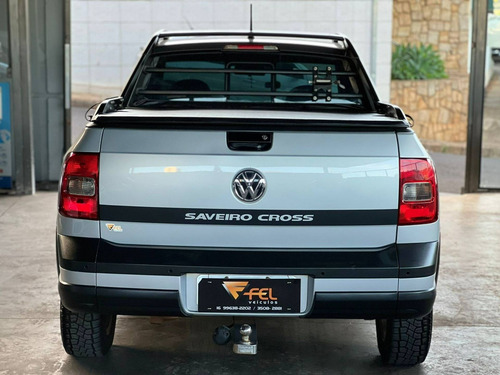 Imagem 5 de 7 de Volkswagen Saveiro 1.6 Cross Ce 8v Flex 2p Manual