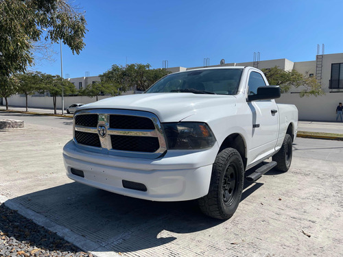 Dodge Ram 1500 3.6 Regular Cab