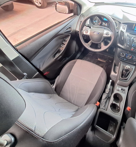 Ford Focus III 1.6 Sedan S