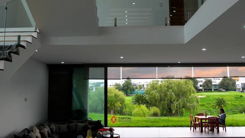 Imagen 12 de 30 de Casa En Venta En Valle Imperial Zapopan Dentro Del Campo De