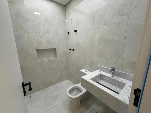 Sobrados 3 Dormitórios 2 Suites