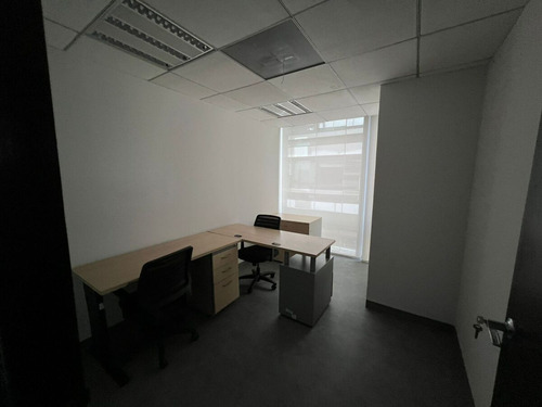 Renta De Oficina Acondicionada Y Amueblada De 633.35 M² En Polanco
