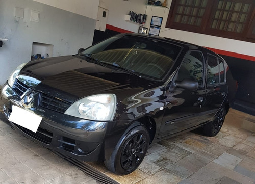 Renault Clio Sedan
