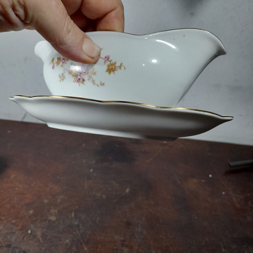 Imagem 5 de 8 de Molheira Porcelana Renner Antiga Ótimo Estado