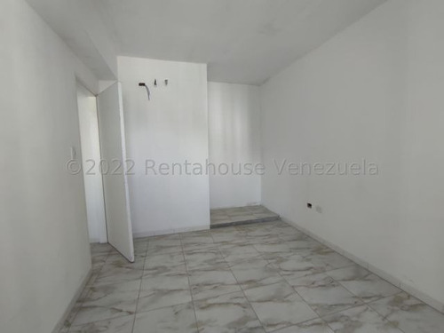 Imagen 13 de 19 de Apartamento A Estrenar En Venta En Urb. La Esperanza-cod. 22-16886-jgvr
