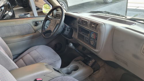 Chevrolet Blazer 4.3 V6 Dlx 5p