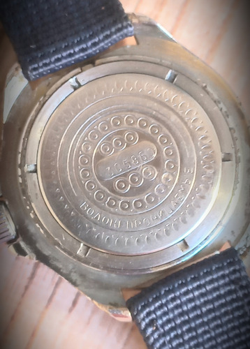Relógio Vostok Boctok Komandirskie, Submarino Azul Prateado Azul (Usado)