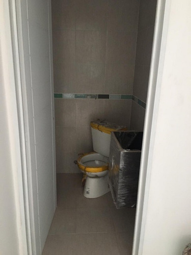 Imagen 9 de 18 de Departamento Tipo Casa En Permuta En Lanus Este