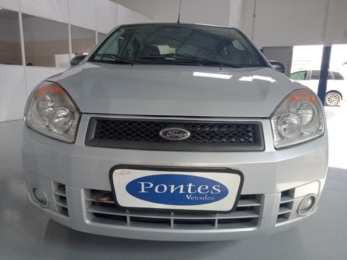 Ford Fiesta Sedan 2009 1.0