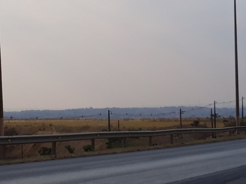 Imagem 1 de 9 de Área 110.000 M² Frente Para A Br 040 - 188