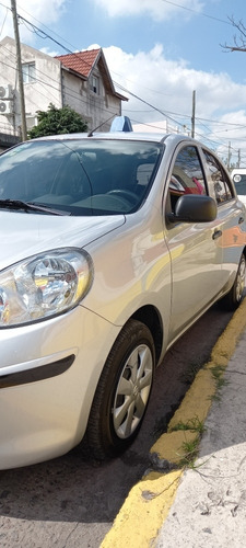 Nissan March Active Pure Drive