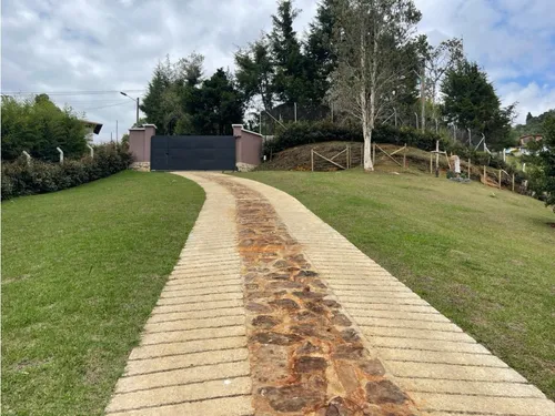 Encantadora Finca En Venta Guarne