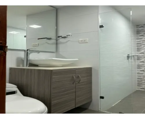 Venta De Casa En Laureles Almería