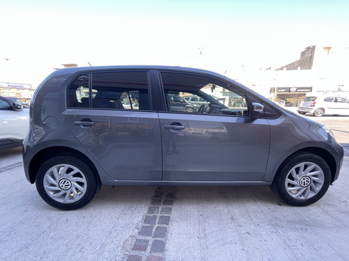 Volkswagen Up! 1.0 High Up! 75cv 5 p