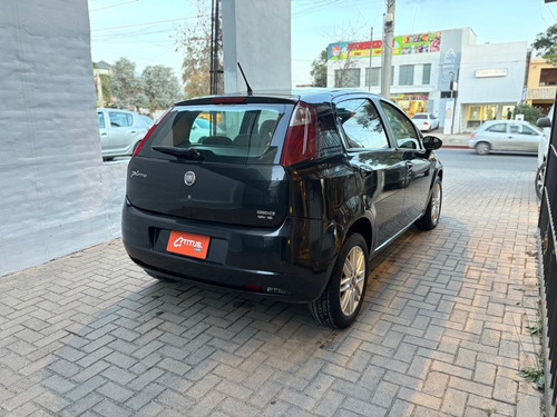 Fiat Punto 1.6 Essence Dualogic