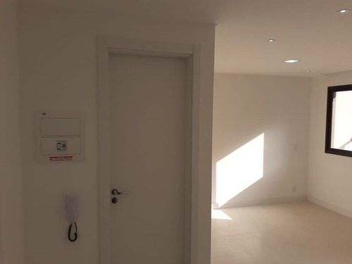 Imagem 3 de 18 de Apto Sé | 1 Quartos | 28 M² | Cond: R$360.00 | 0 Vagas - 1drnin4