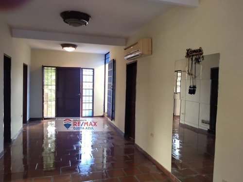 En Venta Parcela Con Hermosa Casa Lista Para Disfrutar En El Parcelamiento Marite En Chichiriviche