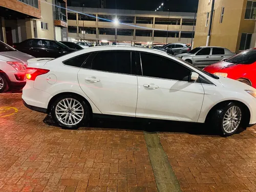 Ford Focus 2.0 Titanium