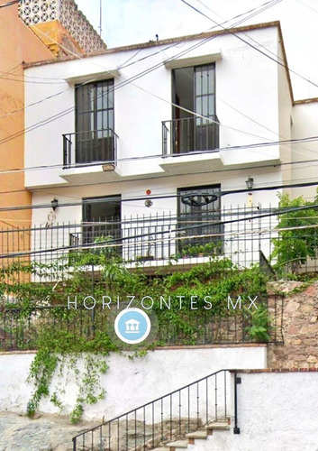Imagen 1 de 22 de Casa En Renta Calle Alhóndiga