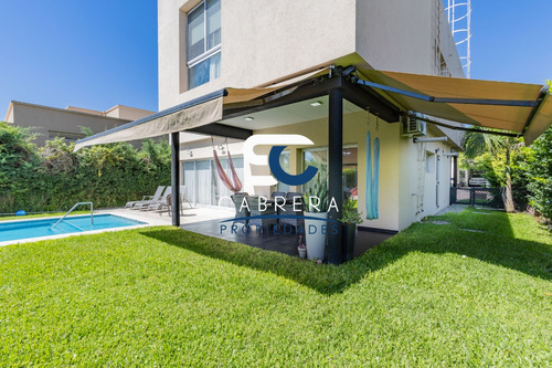 Casa Altos De Hudson 1- Con Piscina Climatizada-impecable/moderna/ Una Oportunidad Única!!