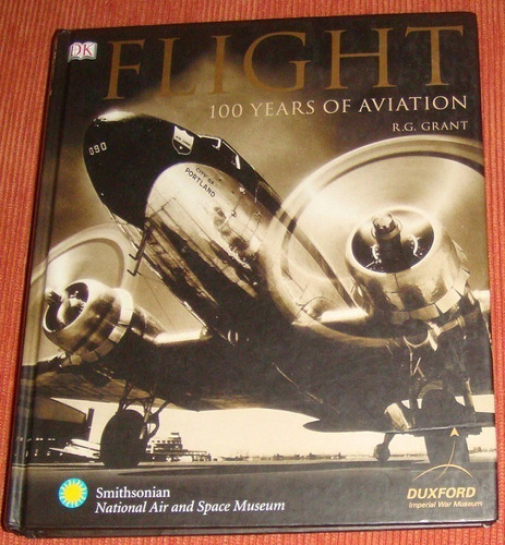 Avião Livro Flight - 100 Years Of Aviation ( Em Inglês )