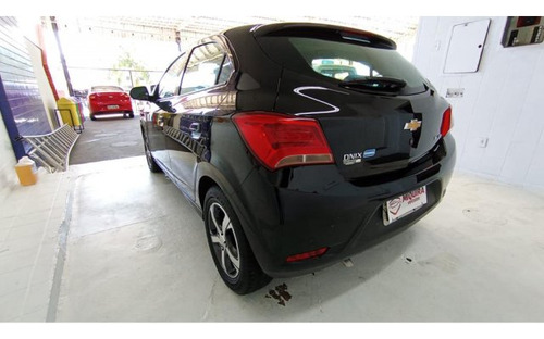 Chevrolet Onix Onix 1.4 MPFI LTZ 8V FLEX 4P MANUAL