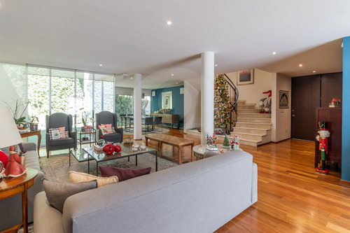 Residencia Con Finos Acabados