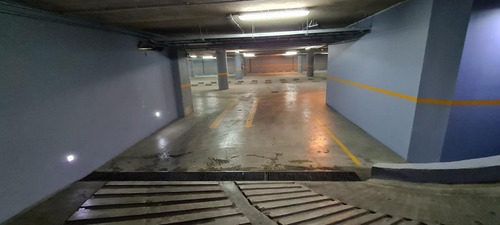 Imagen 21 de 30 de Edificio Comercial - Parque Patricios